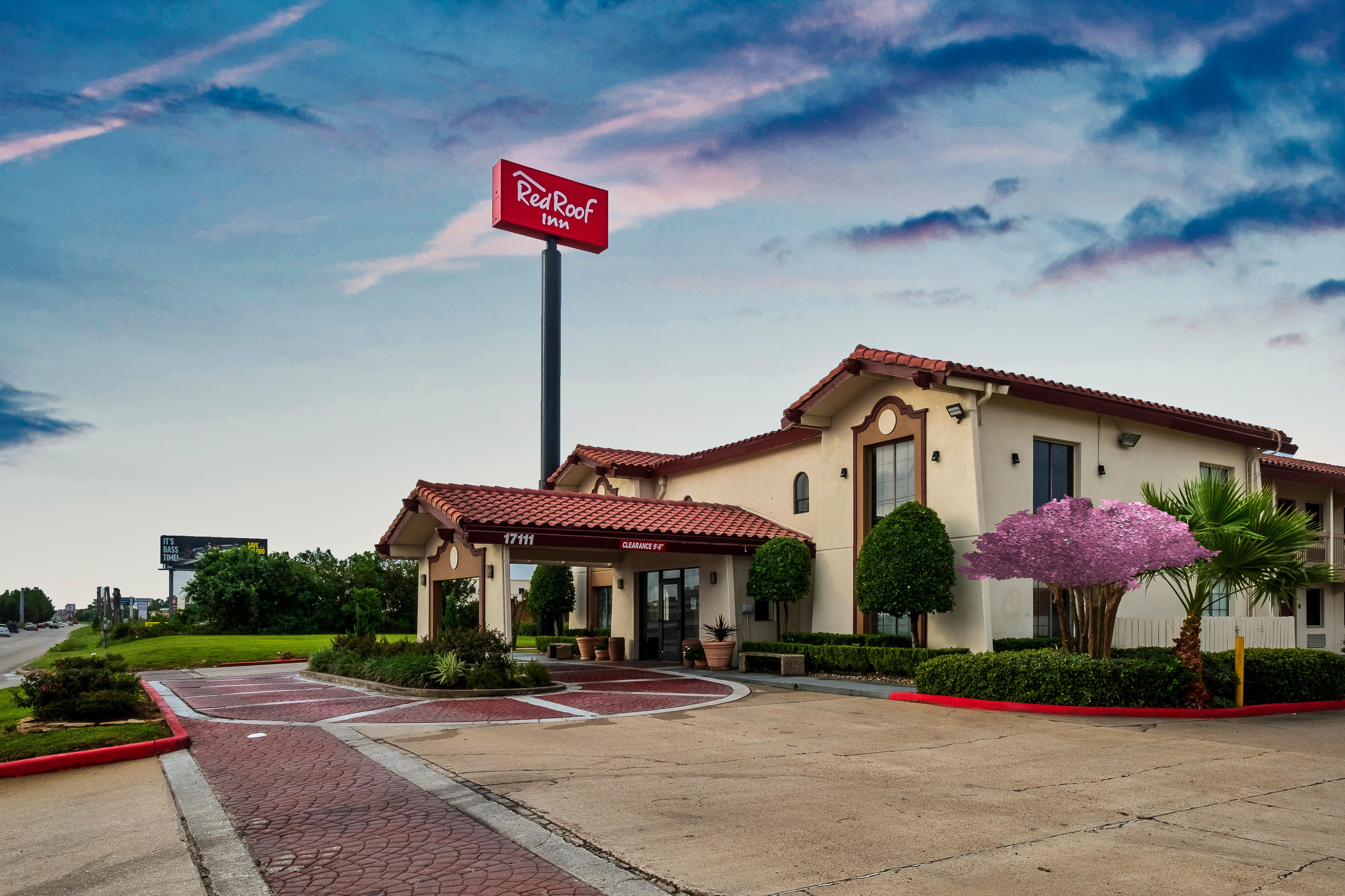Red Roof Inn Houston North - Fm1960 & I-45 ウェストフィールド エクステリア 写真